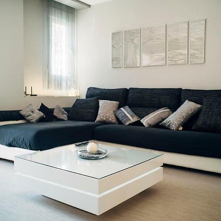 Bruno Apartment Valencia Bagian luar foto