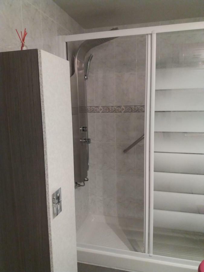 Bruno Apartment Valencia Bagian luar foto